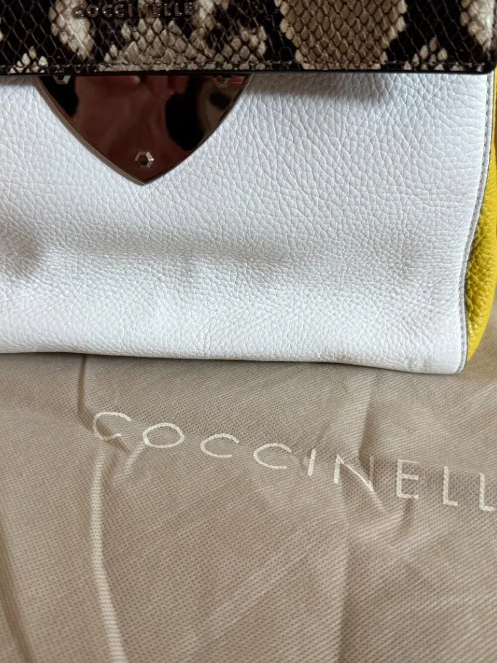 Coccinelle new handle
